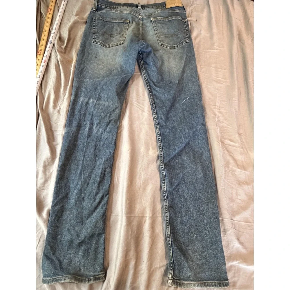 Signature Levi Strauss & Co. brand signature